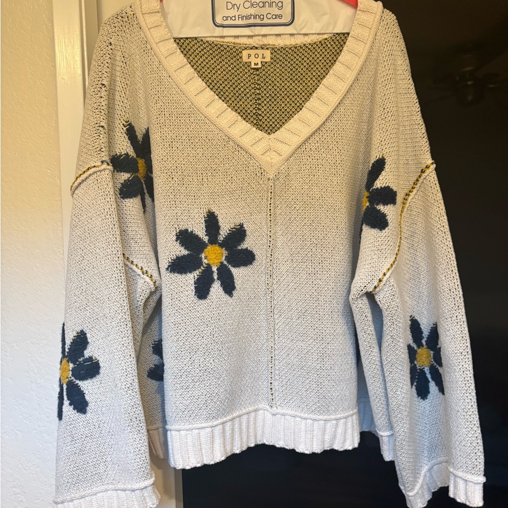 POL Women's V-Neck Sweater with Floral Accents